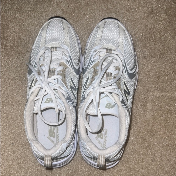 New Balance White and Silver Athletic Shoes - Picture 2 of 6